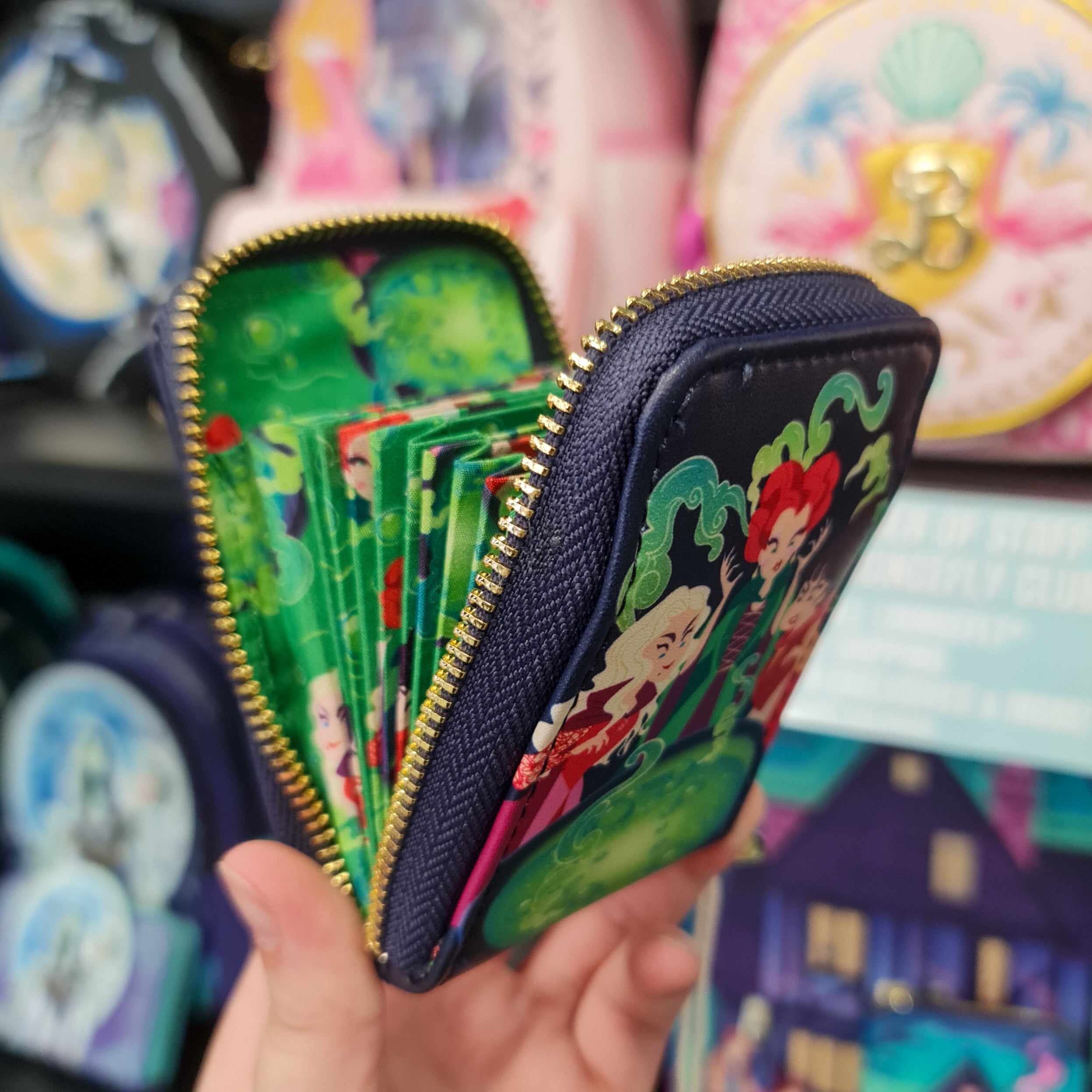 Hocus pocus wallet cheap loungefly