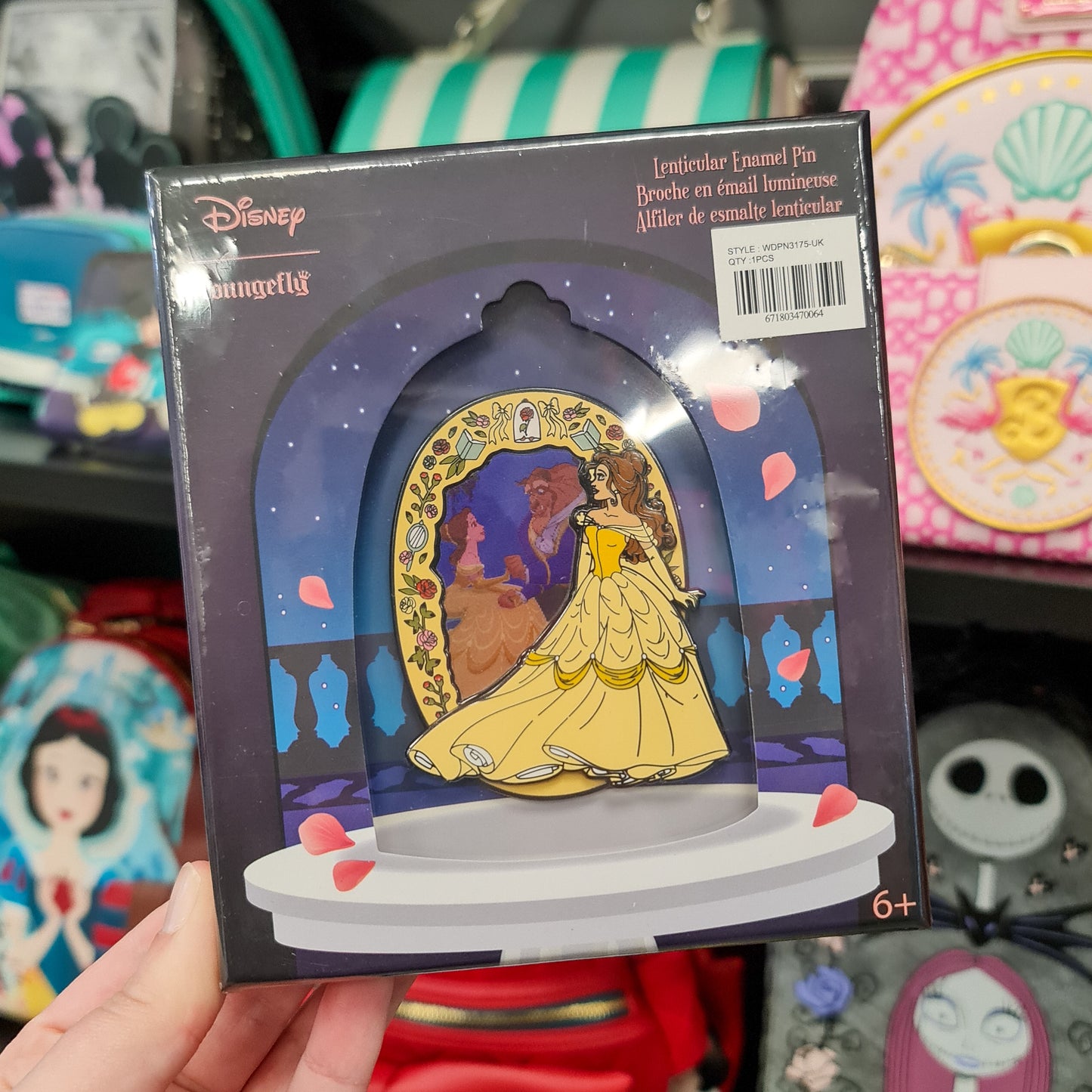 DISNEY PRINCESS BEAUTY AND THE BEAST BELLE LENTICULAR 3 INCH COLLECTOR BOX PIN