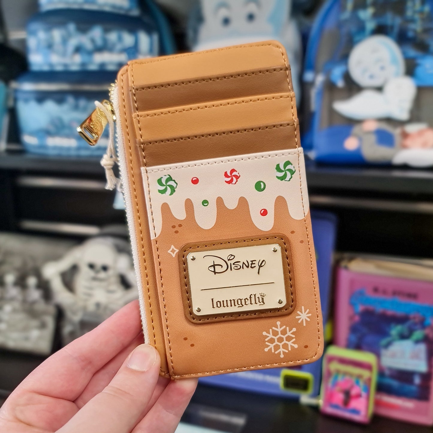 DISNEY L&S GINGERBREAD SCRUMP LARGE CARDHOLDER